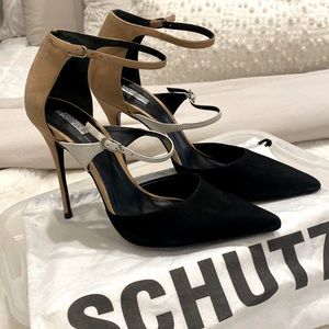 Schutz tricolor pump heel